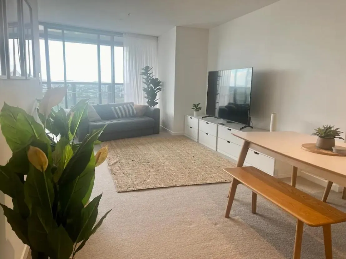 Luxury Stays - Skytower Brisbane L26 0*,