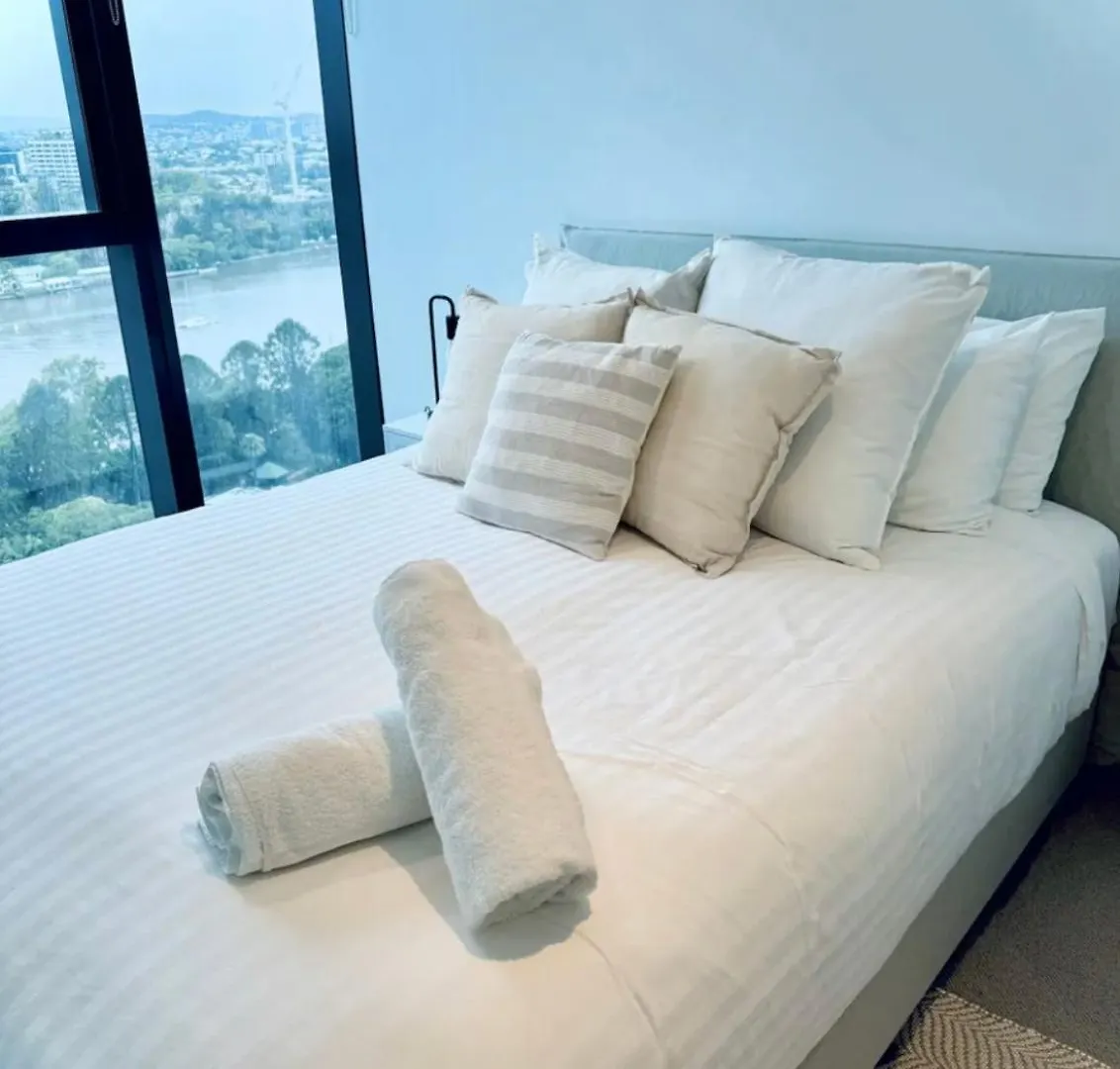 Apartment Luxury Stays - Skytower Brisbane L26