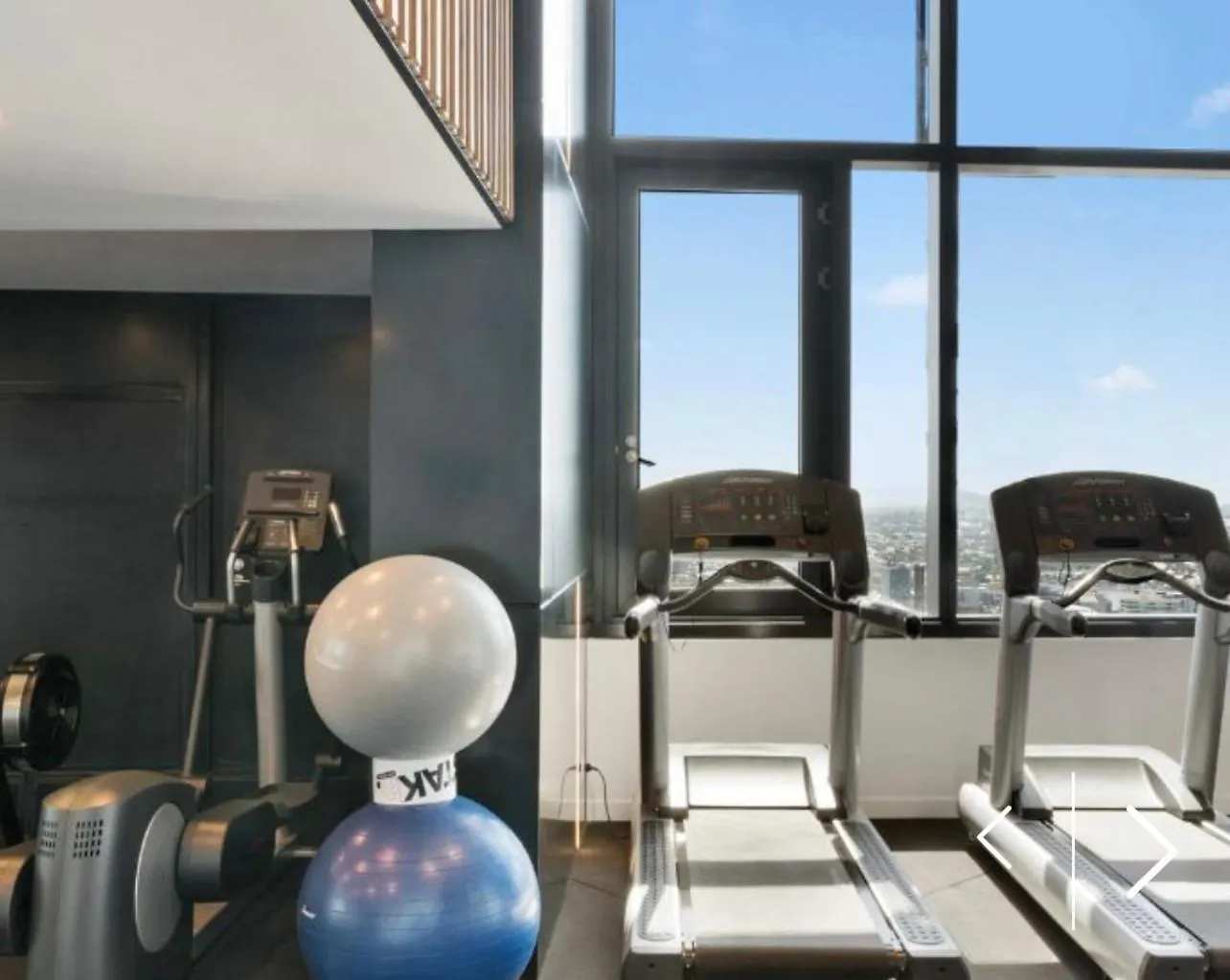 Luxury Stays - Skytower Brisbane L26 Apartment