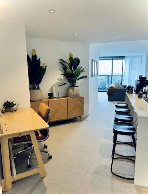 Apartment Luxury Stays - Skytower Brisbane L26