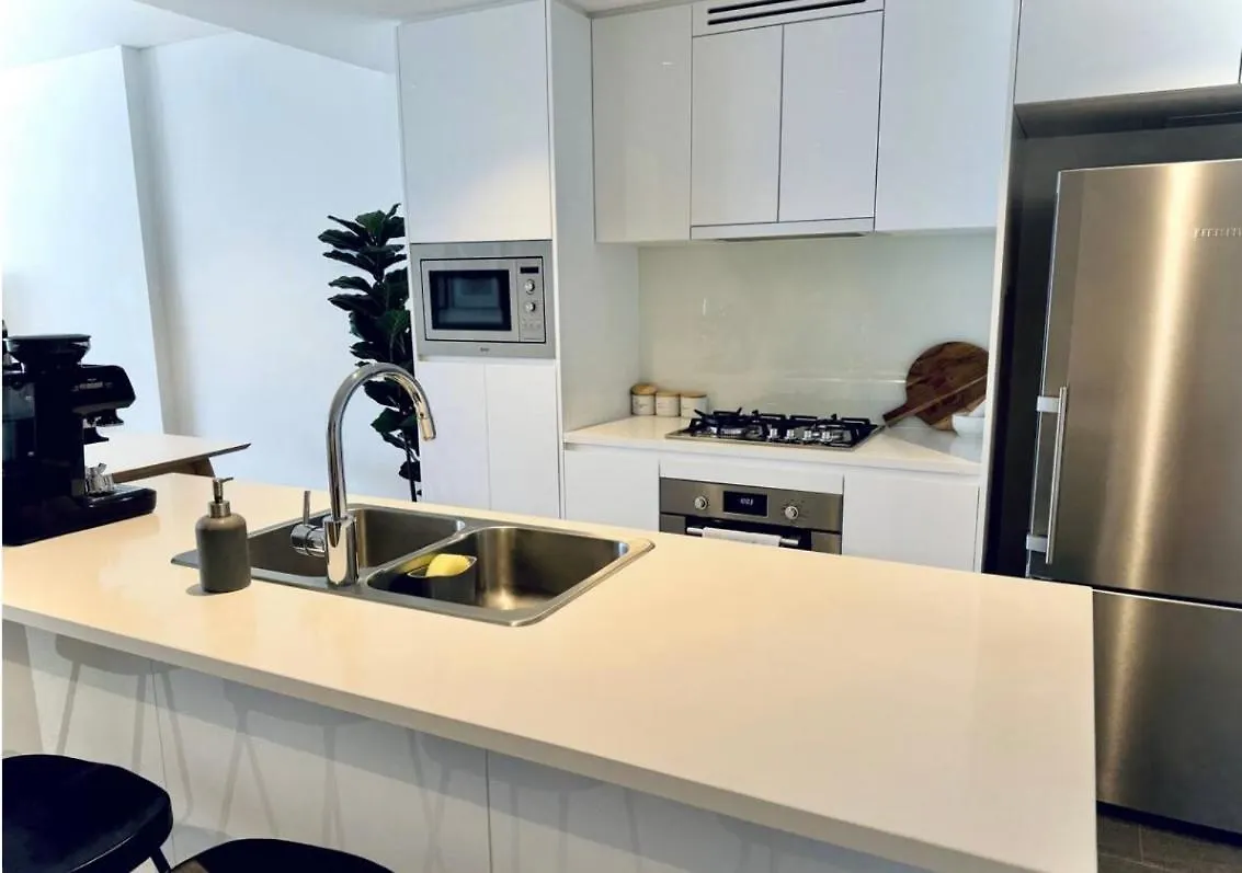 Luxury Stays - Skytower Brisbane L26 0*,  Australia