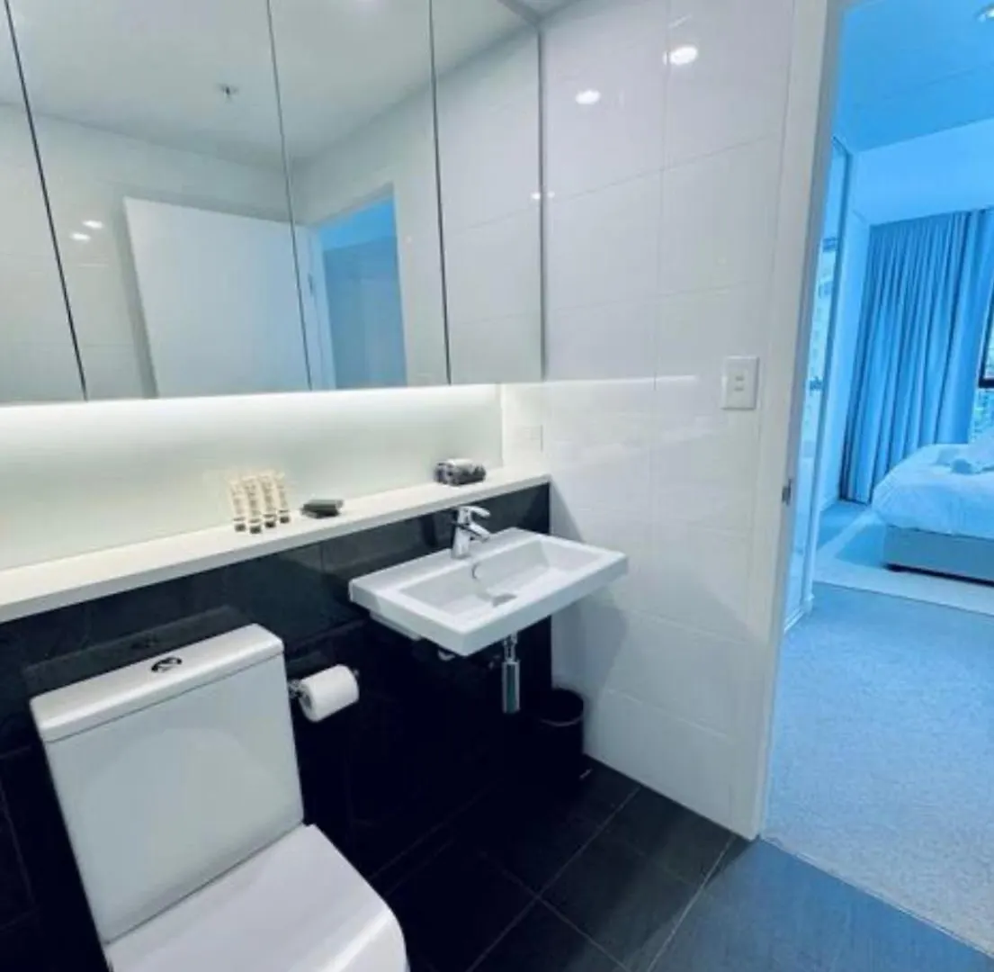 Luxury Stays - Skytower Brisbane L26 0*,